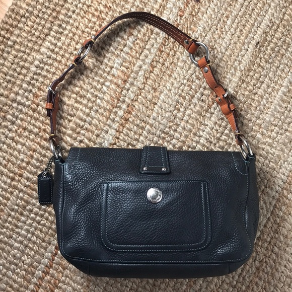 Coach purse - Picture 2 of 10